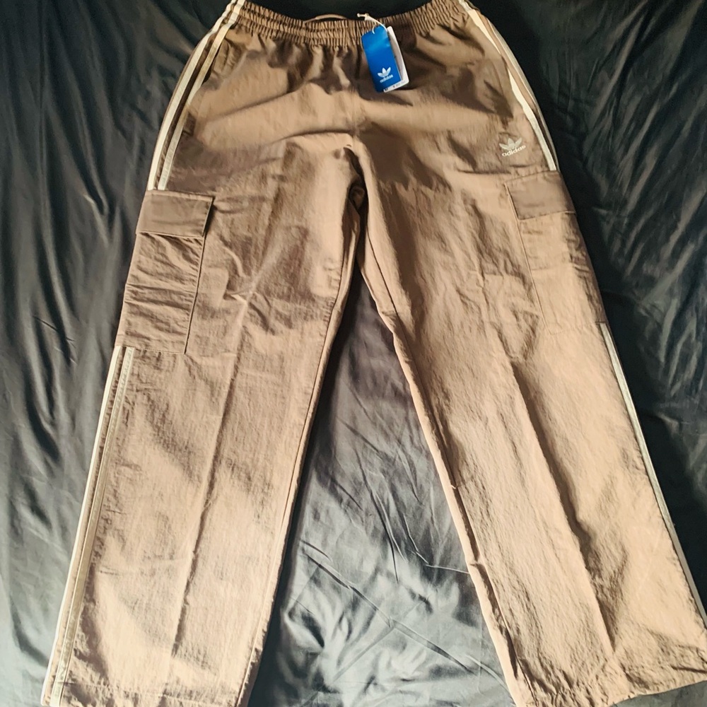Adidas Men's Brown Y2K Cargo Pants, New With Tags, US Medium, (With $80 Tag)